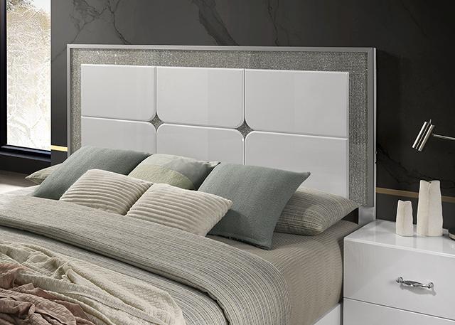 Stoholm E.King & Queen Bed
