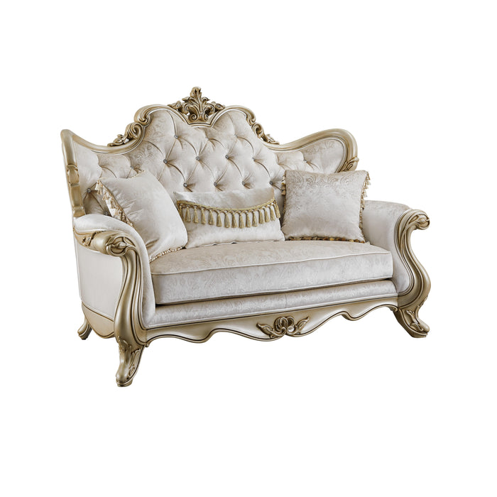 MONIQUE LOVESEAT