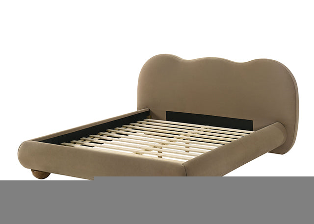 Finamore E.King Bed